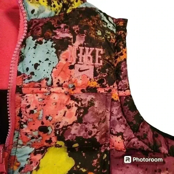 Vintage Girls Athletic Vest. - Picture 2 of 4